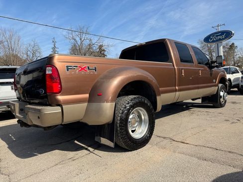 Used 2011 Ford F350 King Ranch w/ King Ranch w/Chrome Pkg image 5
