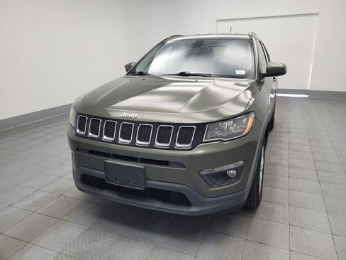 Used 2018 Jeep Compass Latitude AWD/4WD image 15