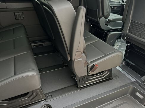 New 2025 Mercedes-Benz Sprinter 2500 image 14