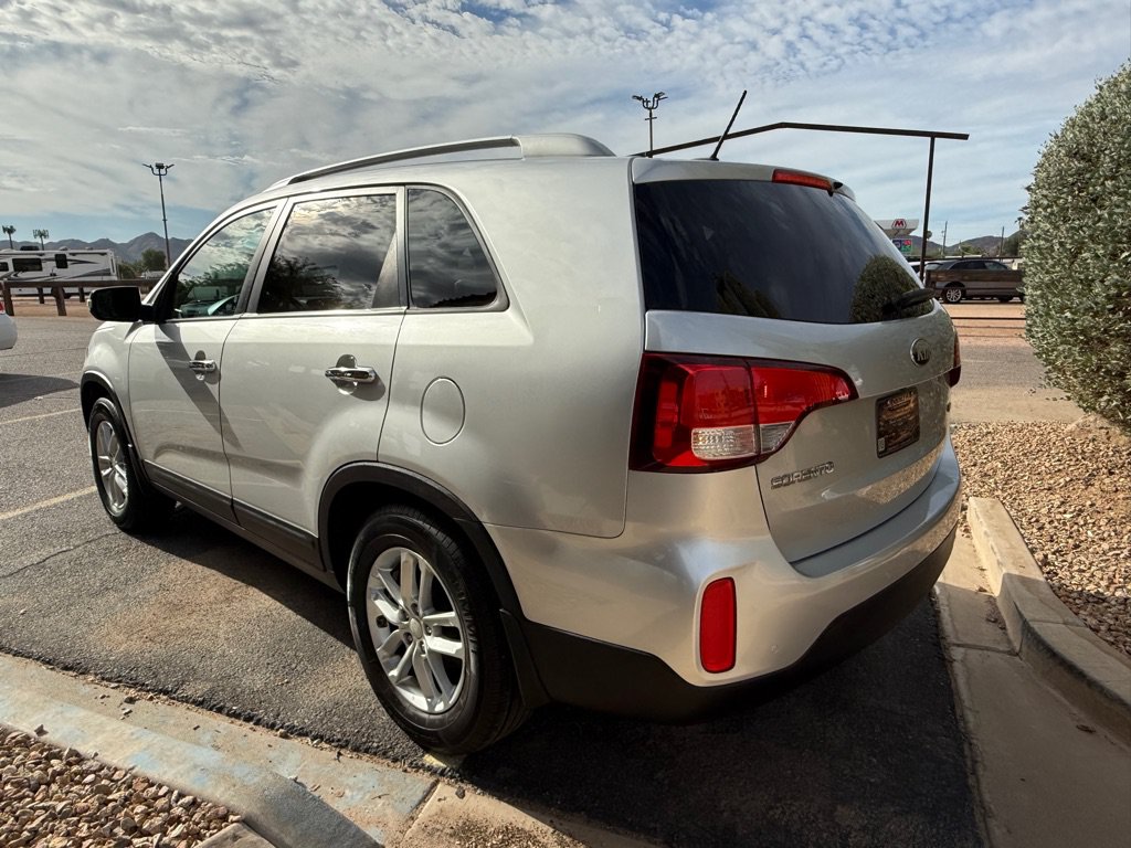 Used 2014 Kia Sorento LX FWD image 5