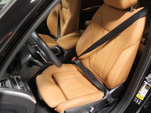 Used 2023 BMW X3 xDrive30i w/ Premium Package image 13