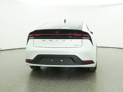 New 2026 Toyota Prius LE image 23