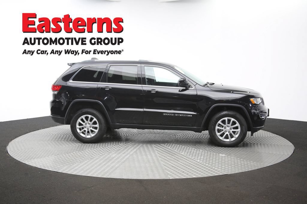 Used 2021 Jeep Grand Cherokee Laredo AWD/4WD image 50