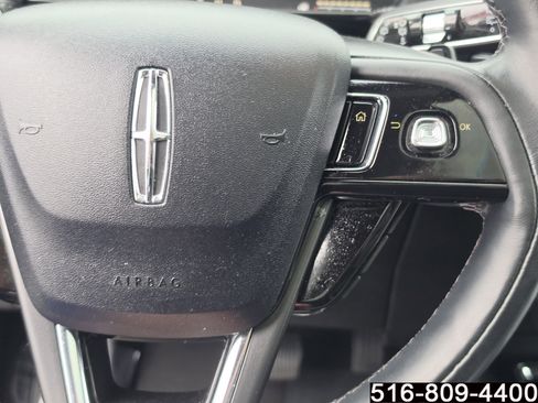 Used 2022 Lincoln Corsair AWD w/ Premium Package image 23