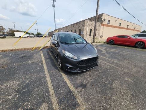 Used 2018 Ford Fiesta ST FWD image 6