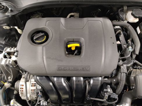 Used 2020 Kia Forte Sedan FWD image 30