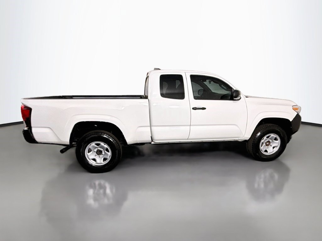 Used 2023 Toyota Tacoma SR RWD image 11