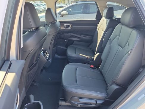New 2026 Kia Sorento SX FWD image 16