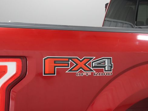 Used 2017 Ford F150 XLT w/ Equipment Group 302A Luxury AWD/4WD image 32