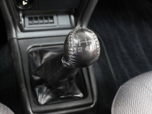 Used 1992 Nissan Maxima SE image 14