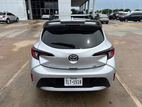 Used 2023 Toyota Corolla SE FWD image 7