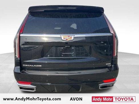 Used 2023 Cadillac Escalade Premium Luxury image 7