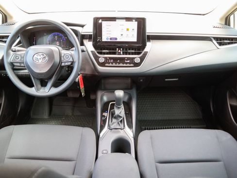 Used 2026 Toyota Corolla LE FWD image 7