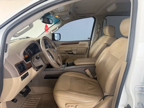 Used 2013 Nissan Armada Platinum image 10
