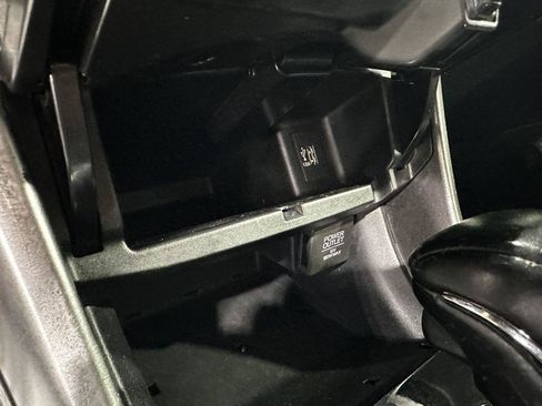 Used 2016 Honda Accord Sport image 17