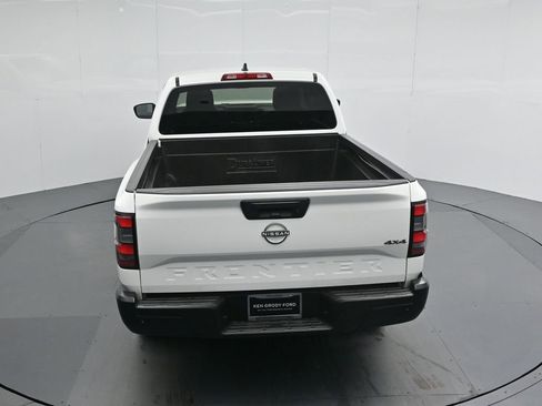 Used 2022 Nissan Frontier S w/ Technology Package image 36