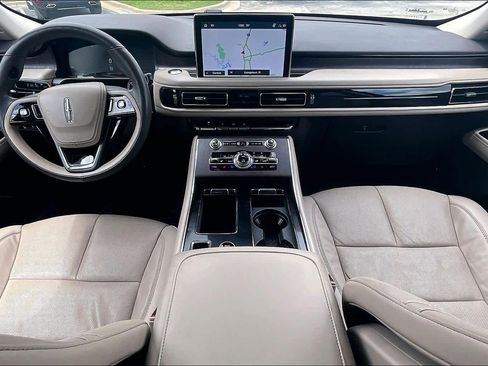 Used 2022 Lincoln Aviator Reserve w/ Elements Package Plus RWD image 15
