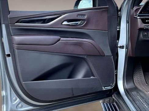 Used 2023 Cadillac Escalade Premium Luxury Platinum w/ LPO, Floor Liner Package AWD/4WD image 23