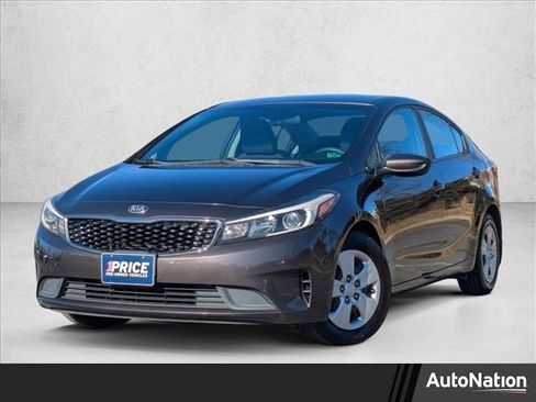 Used 2017 Kia Forte LX w/ LX Popular Package image 1