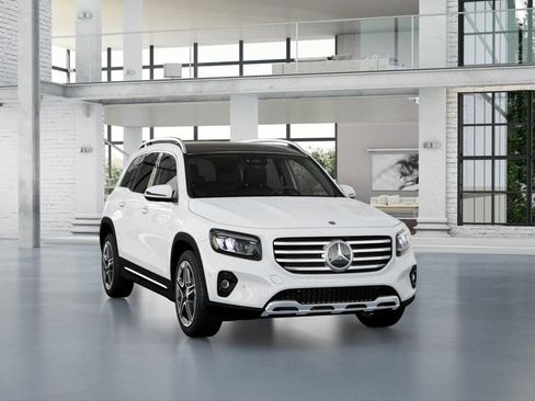 New 2026 Mercedes-Benz GLB 250 4MATIC image 9