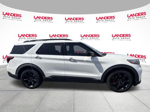 Used 2020 Ford Explorer ST w/ ST High-Performance Pack AWD/4WD image 2