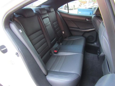 Used 2016 Lexus IS 200t image 13