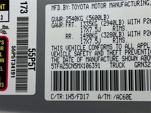 Certified 2021 Toyota Tacoma TRD Sport image 28