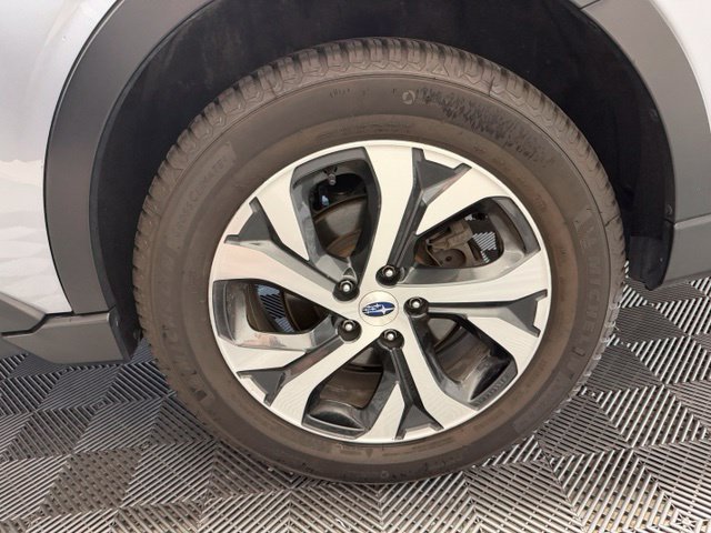 Used 2022 Subaru Outback Limited AWD/4WD image 46