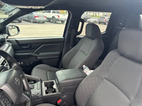Used 2025 Toyota Tacoma SR5 RWD image 96