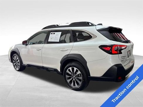 Used 2024 Subaru Outback Limited AWD/4WD image 7
