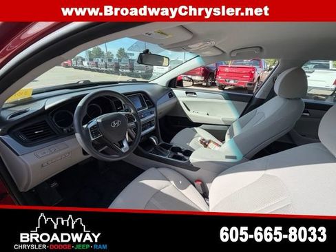 Used 2018 Hyundai Sonata ECO FWD image 13