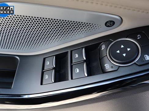 Used 2023 Ford Explorer Platinum w/ Premium Technology Package image 13