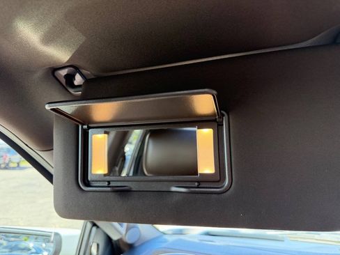 Used 2025 Ford F150 King Ranch AWD/4WD image 36