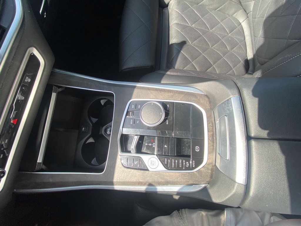 Used 2024 BMW X5 xDrive40i AWD/4WD image 20