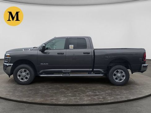 Used 2026 RAM 2500 Big Horn AWD/4WD image 2