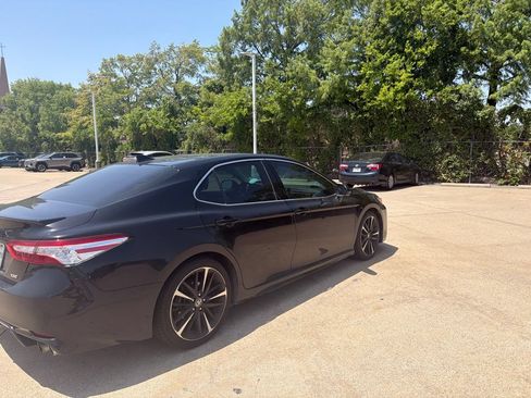 Used 2020 Toyota Camry XSE w/ Driver Assist Package FWD image 5