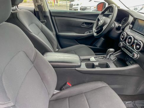 Used 2024 Nissan Sentra S FWD image 33