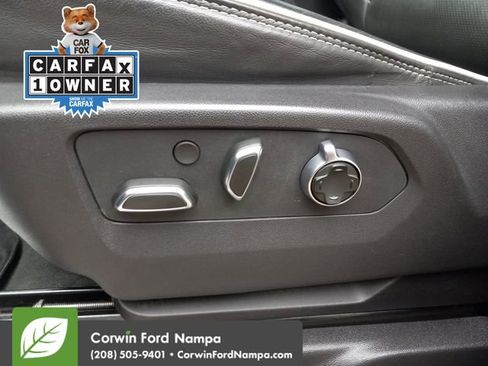 Used 2024 GMC Sierra 2500 AT4X image 12