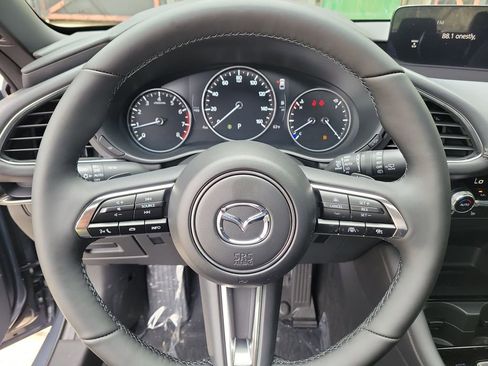 New 2026 MAZDA MAZDA3 Hatchback w/Premium Plus Pkg image 21
