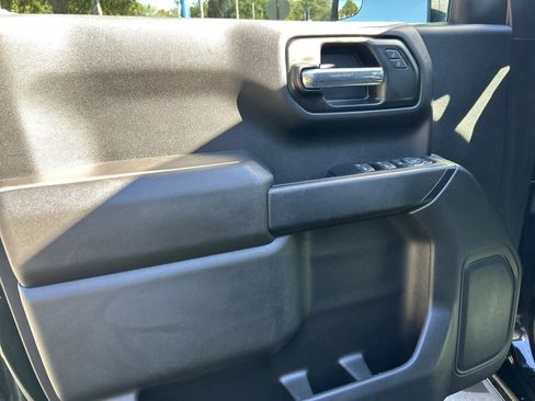 Used 2022 Chevrolet Silverado 1500 Custom w/ LPO, Dark Essentials Package image 17