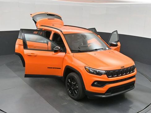 New 2026 Jeep Compass Latitude AWD/4WD image 52