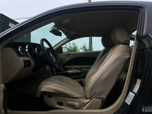 Used 2007 Ford Mustang GT RWD image 11