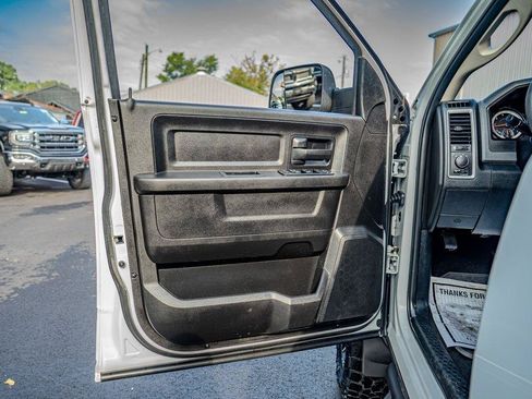 Used 2018 RAM 2500 Tradesman w/ Popular Equipment Group AWD/4WD image 11