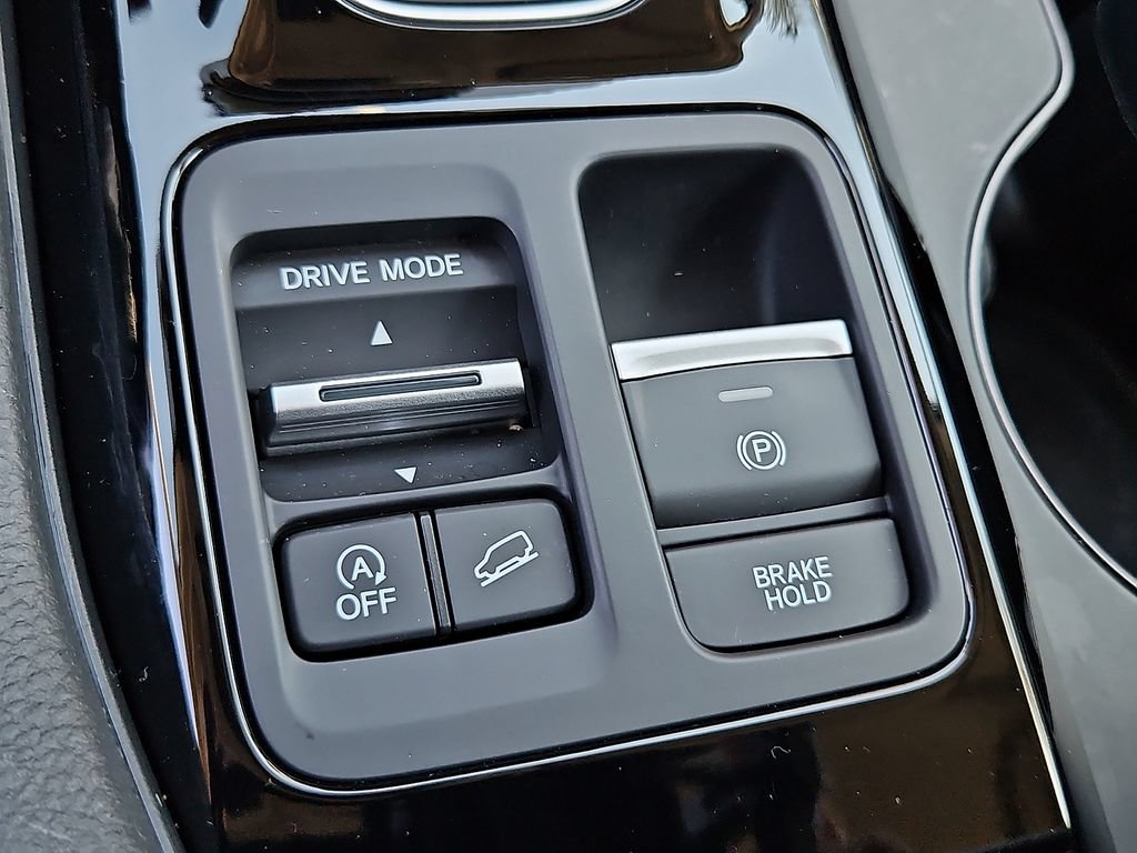 Used 2024 Honda Pilot EX-L image 16