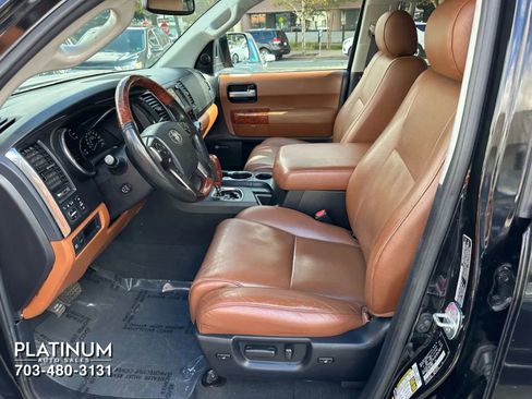 Used 2020 Toyota Sequoia Platinum image 15