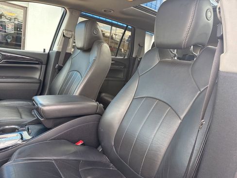 Used 2016 Buick Enclave Leather AWD/4WD image 28