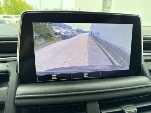 Used 2021 Chevrolet Tahoe LT image 13