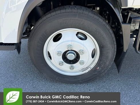 New 2023 Isuzu NPR image 10