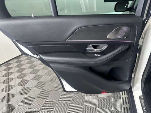 Certified 2022 Mercedes-Benz GLE 350 w/ Premium Package image 24