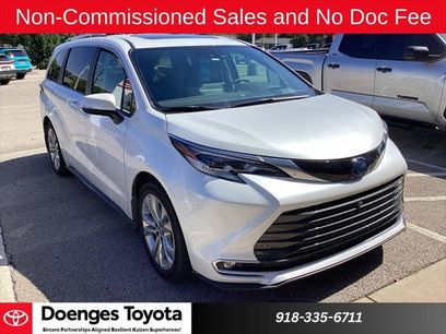 Certified 2023 Toyota Sienna Platinum